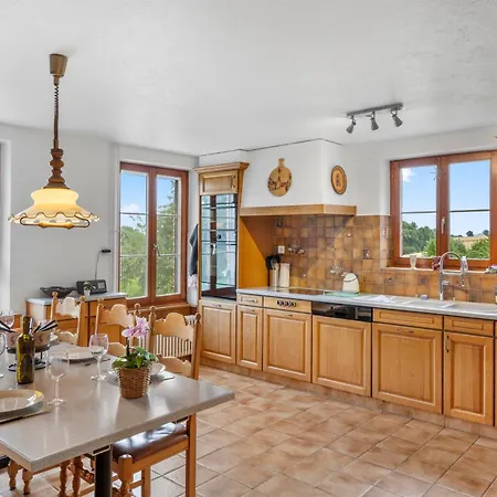 Renove, Avec Climatisation Et Calme Appartement