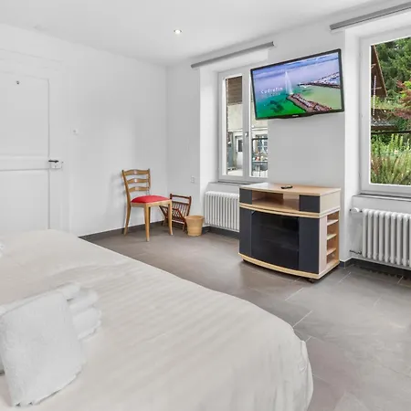 Appartement Renove, Avec Climatisation Et Calme *