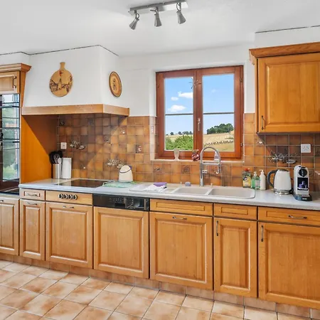 Renove, Avec Climatisation Et Calme Appartement Cudrefin