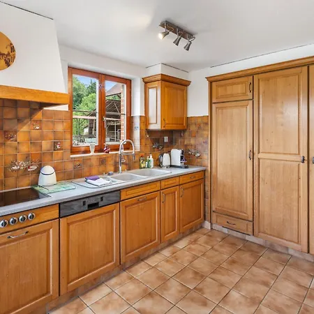 Renove, Avec Climatisation Et Calme Appartement Cudrefin